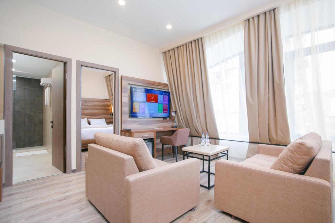Nacho Hotel Yerevan Ngoại thất bức ảnh