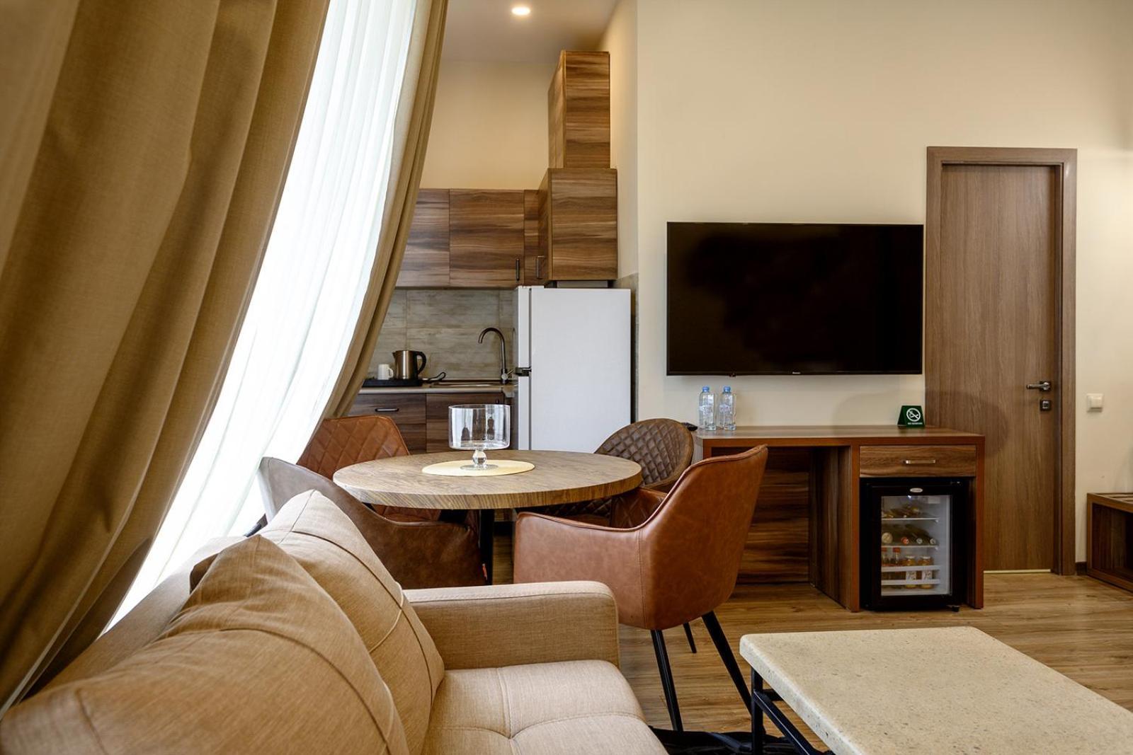 Nacho Hotel Yerevan Ngoại thất bức ảnh