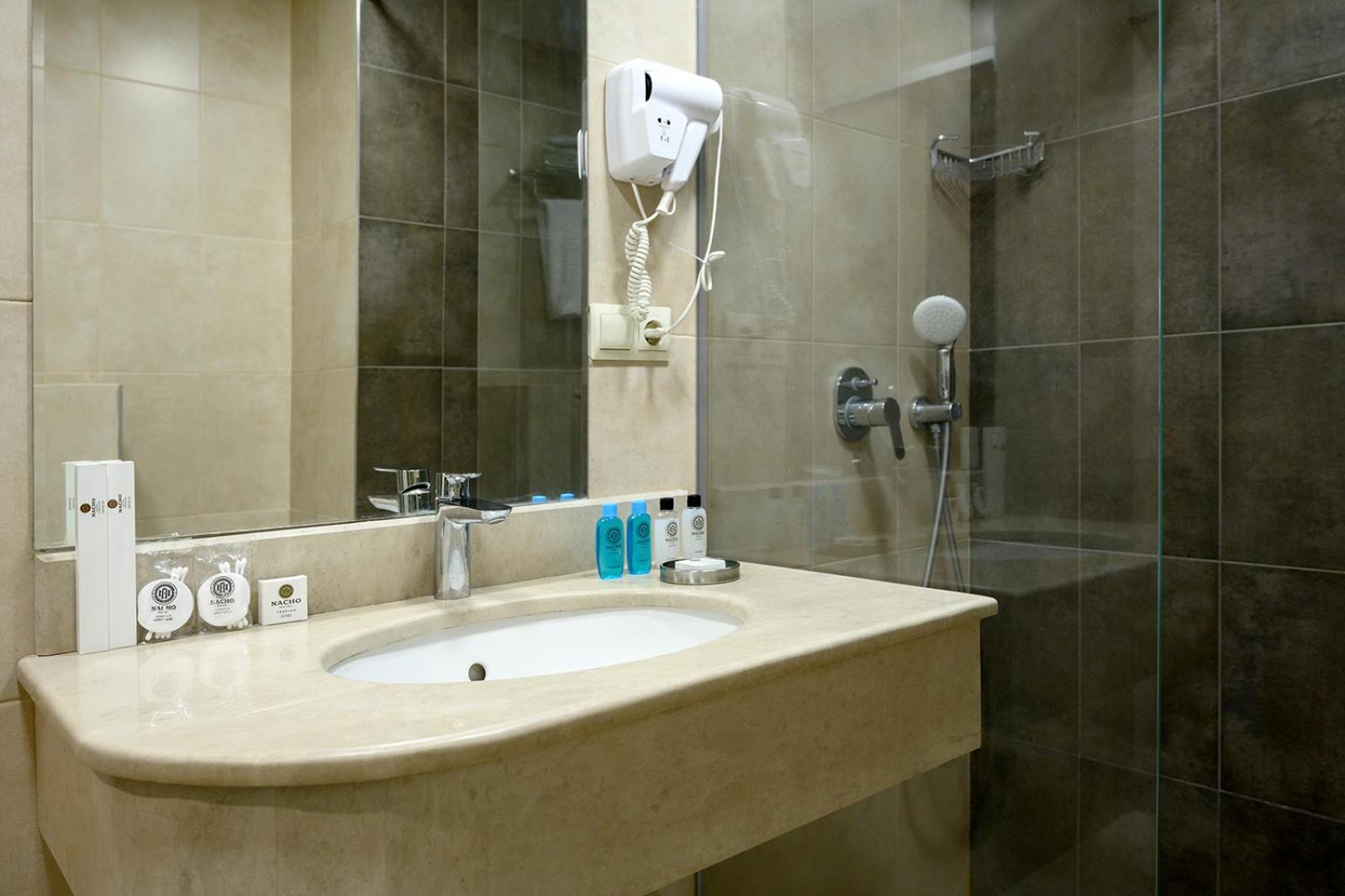 Nacho Hotel Yerevan Ngoại thất bức ảnh