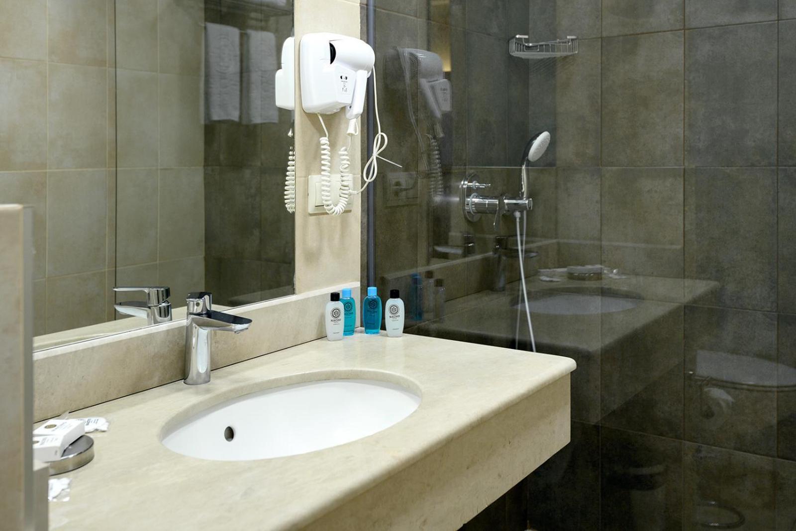 Nacho Hotel Yerevan Ngoại thất bức ảnh