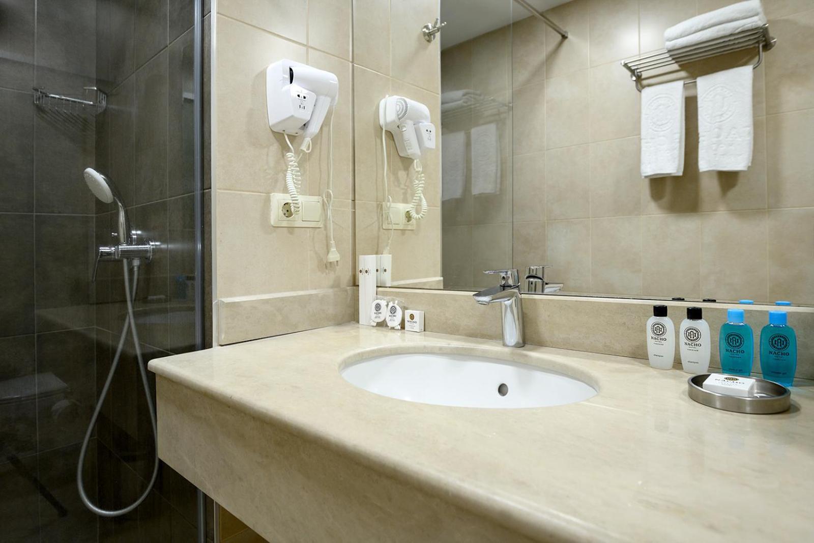 Nacho Hotel Yerevan Ngoại thất bức ảnh