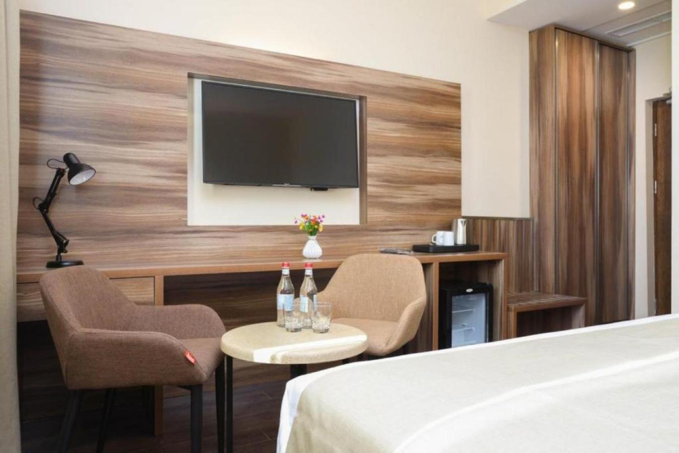 Nacho Hotel Yerevan Ngoại thất bức ảnh